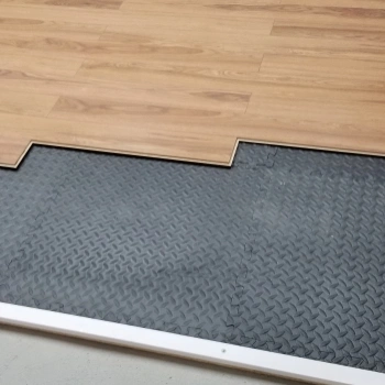 whitby basement laminate services
